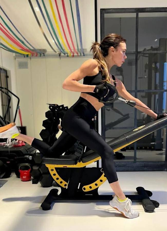 Виктория Бекхэм раскрыла секрет стройной фигуры с помощью тренировок